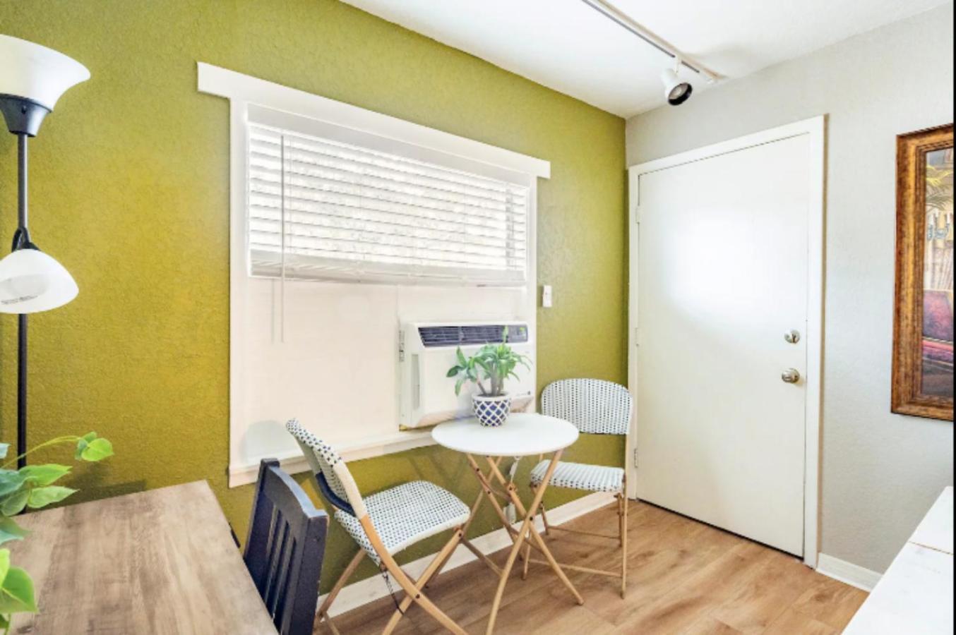 3-Bed Bungalow Walk To Historic Downtown 桑福德 外观 照片